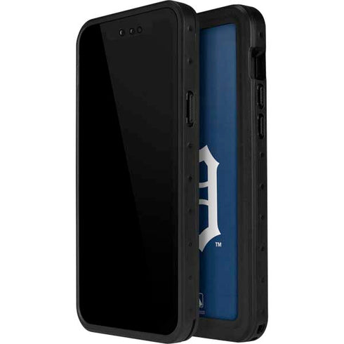 MLB Detroit Tigers - Solid Distressed iPhone 15 Pro Waterproof Case